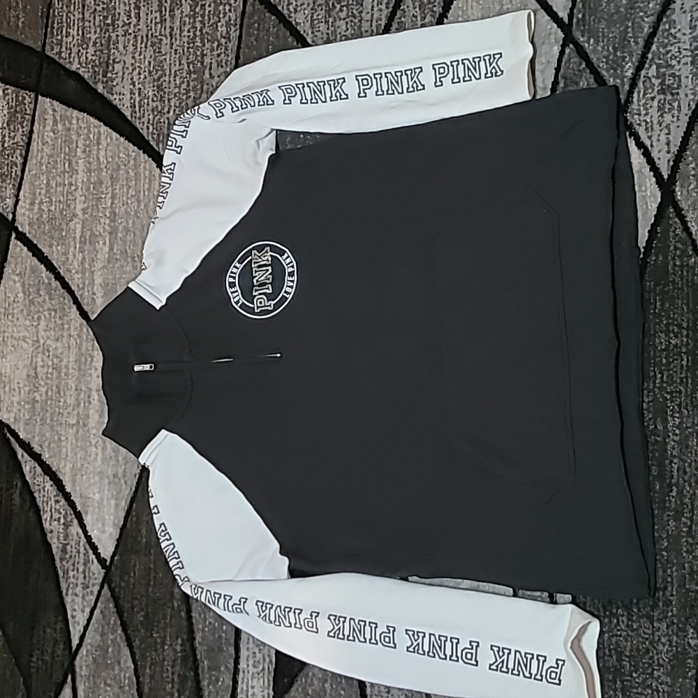 VS PINK 2015 Campus Quarter-Zip Silver Shine Logo Sweatshirt